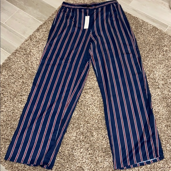 RD + KoKo Pin Stripe Two Piece Pant Suit Set - Picture 3 of 6